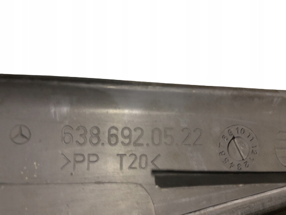 OSŁONA PROWADNICY DRZWI VITO 638 6386920522