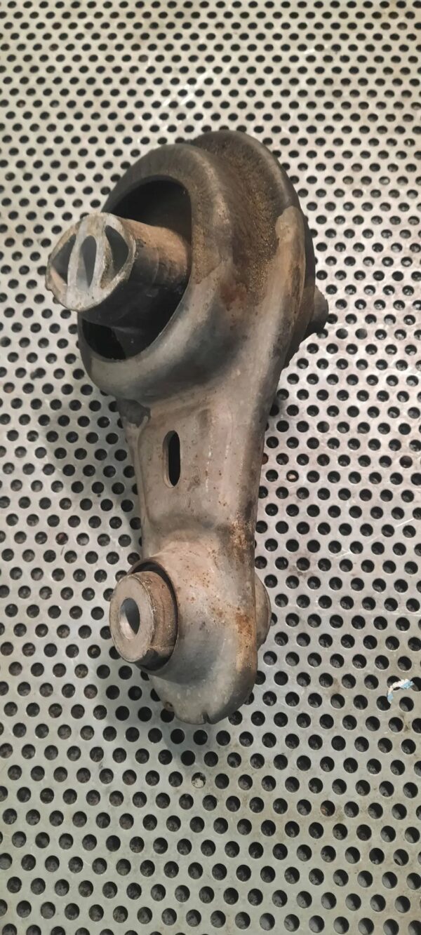 Mercedes-Benz Vito Viano W639 2007 Wsporniki i łapy