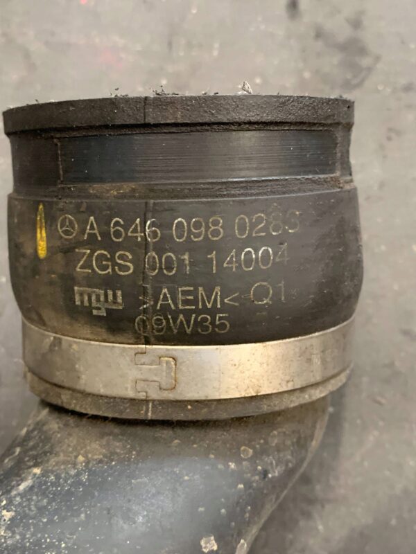 RURA INTERCOOLERA MERCEDES VIANO W639 A6460980283