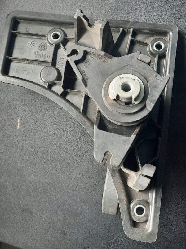 b8099a3d68dde8998401ea64a15f353f