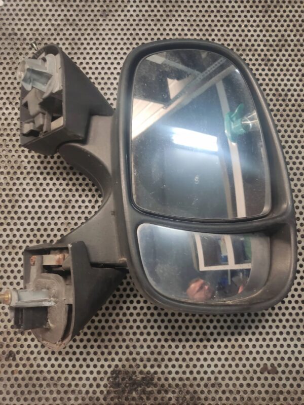 35a068e33a92df50d3d252eafc8ecc65