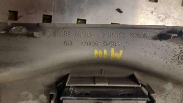 548d20d41a074ee2bdebf2adc1600fe7