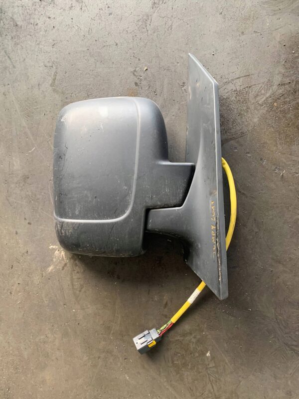 4d3b8a519bbc00661f46c16459f3eafc