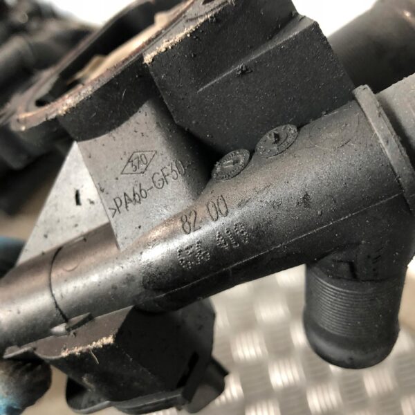 OBUDOWA TERMOSTATU RENAULT TRAFIC 8200636419