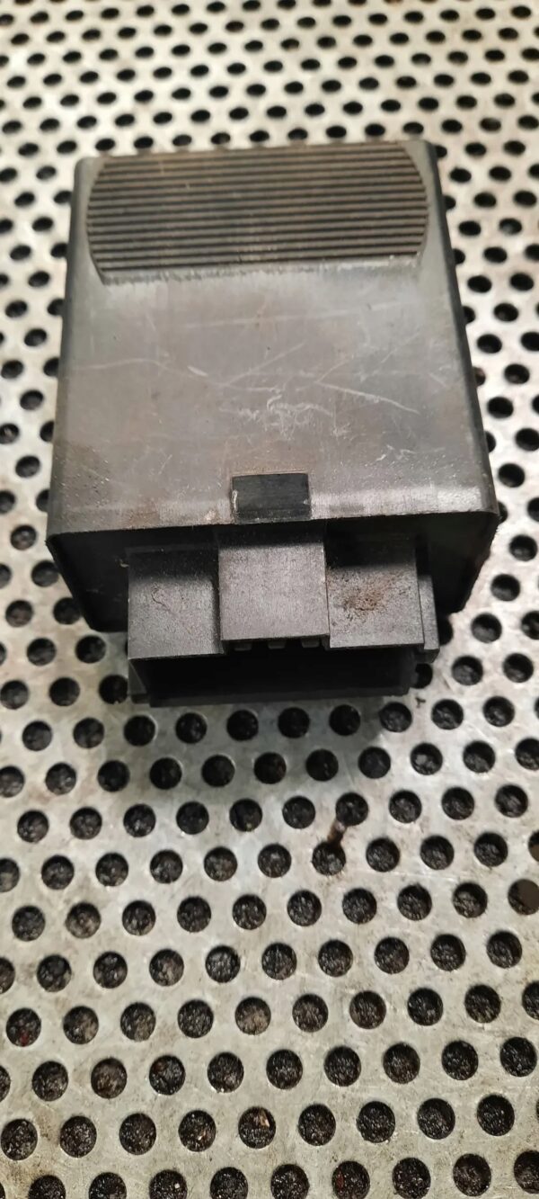 54c3dd40150f54f3aef5b0cf7e7b896b-1.jpg e6c5eac67853d41c4a2c4e0fb397cfef