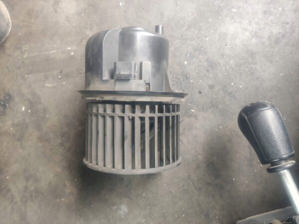 6be8035bbc0a56062a0631fed50a7692