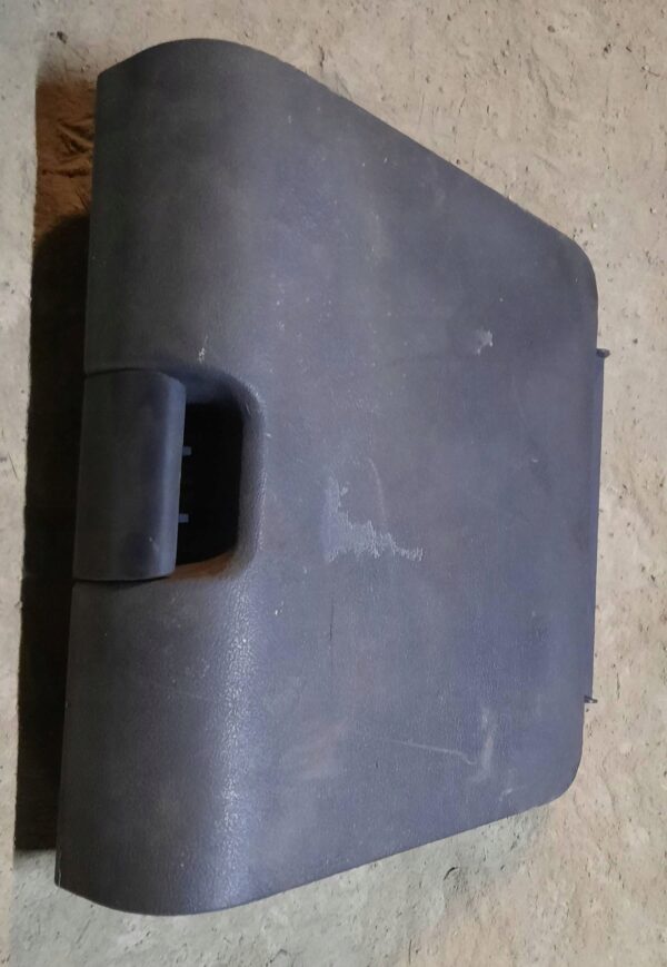 KLAPKA SCHOWKA PRAWY TYŁ VITO W638 A6386900027