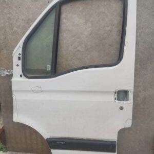 DRZWI PRZEDNIE LEWE IVECO DAILY IV 06-14 386