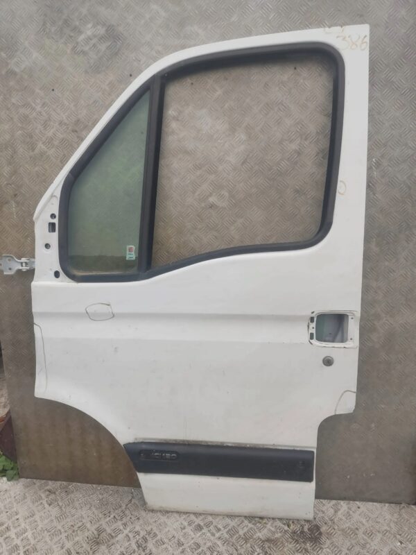 DRZWI PRZEDNIE LEWE IVECO DAILY IV 06-14 386
