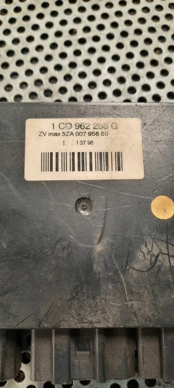 1270d3839ead992012f598e2d73ec4fe