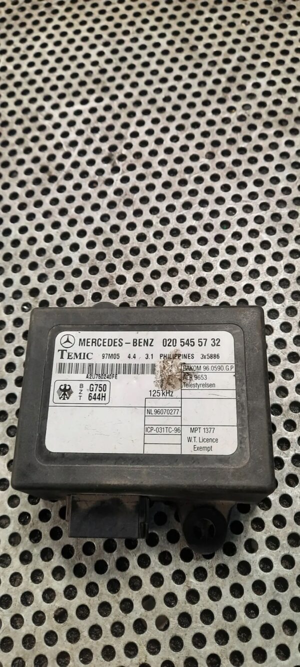 9ddaea07f2a562e1c50ee6e503f150b4