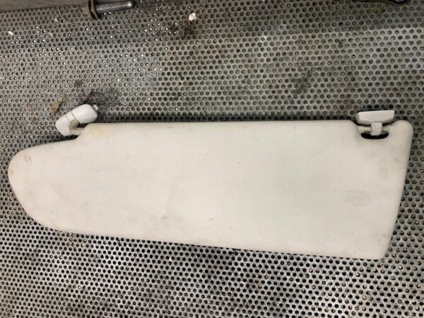 OSŁONA PRZECIWSŁONECZNA PRAWA VW T5 7H0857552C