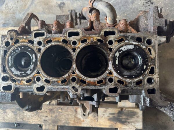 4c75bca387a1a59256c6e822e7cef600