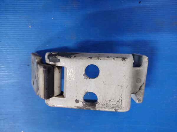 ZAWIAS TYŁ LEWY SPRINTER 906 A9067400637 FV