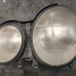LAMPA PRZEDNIA LEWA MERCEDES W210 15060400