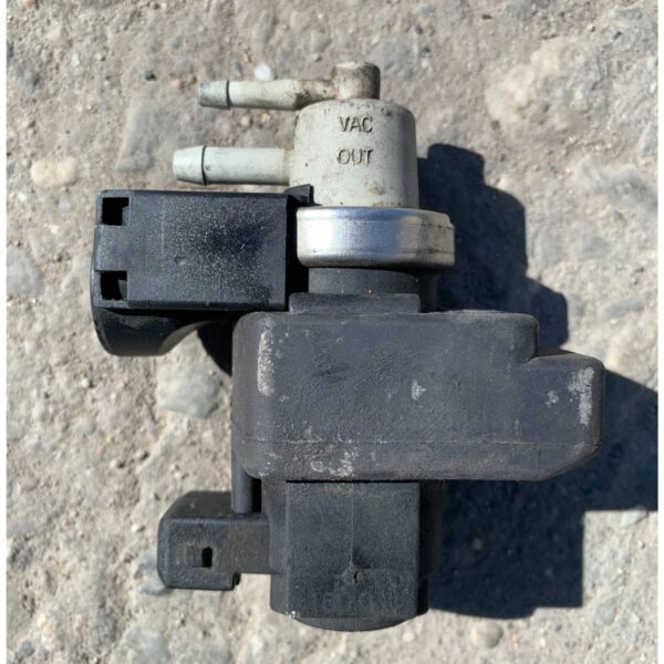 ZAWÓR PODCIŚNIENIA ELKTROZAWÓR TURBINY 8200412 RENAULT LAGUNA II