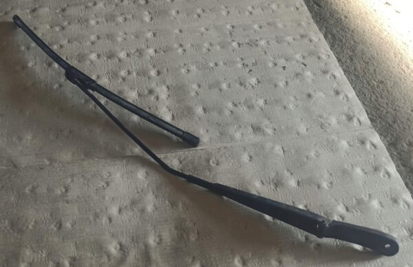 RAMIE WYCIERACZKI VOLKSWAGEN T5 7H1955410C FV