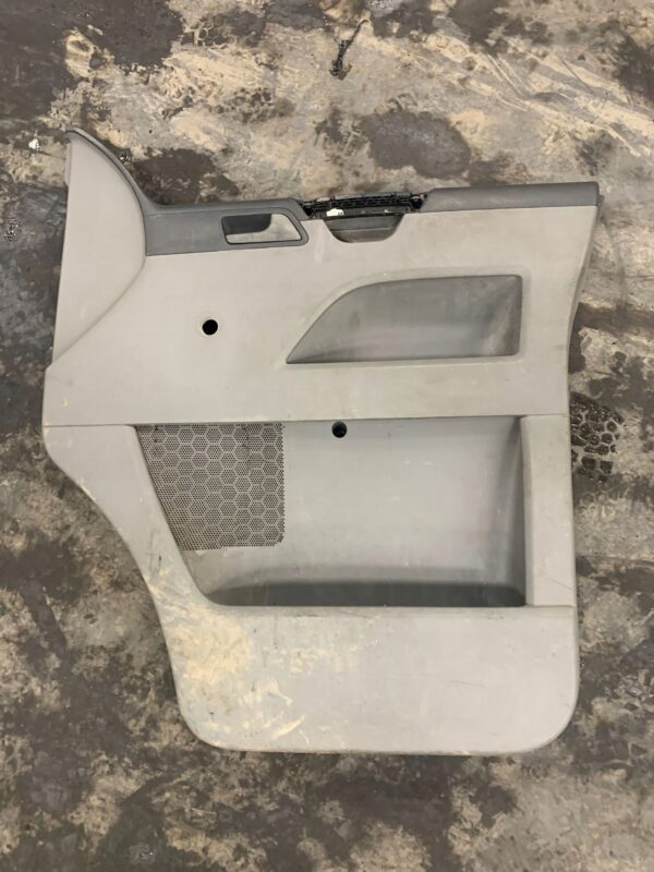 BOCZEK PRAWY VW T5 7H0867104M