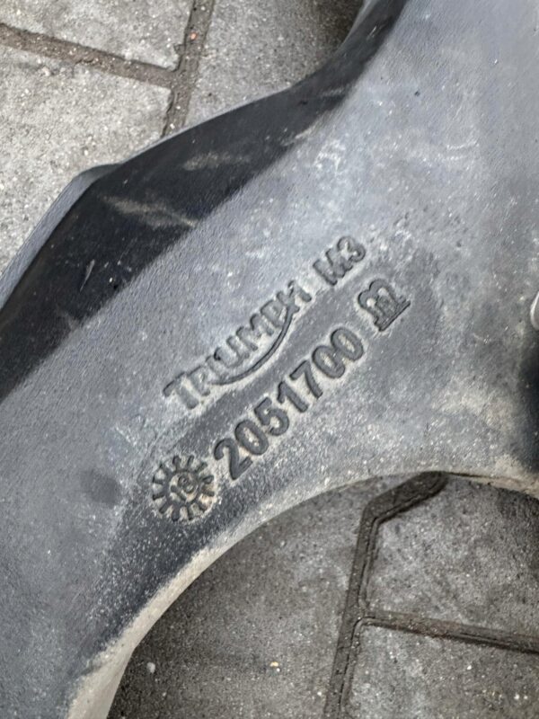 WAHACZ TYŁ TRIUMPH TIGER 800 XCA 18-20 LIFT T2051700