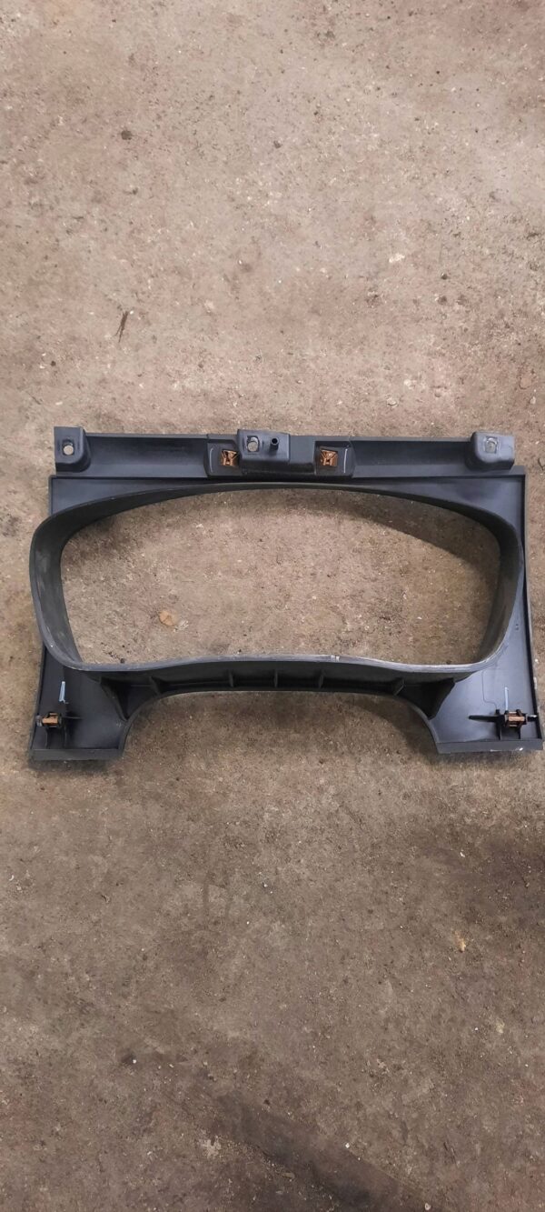 RAMKA OBUDOWA LICZNIKA 6C1110A894 FORD TRANSIT MK7