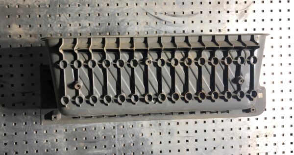 STOPIEŃ PRÓG PRAWY PRZÓD SPRINTER DOKA A9066860310