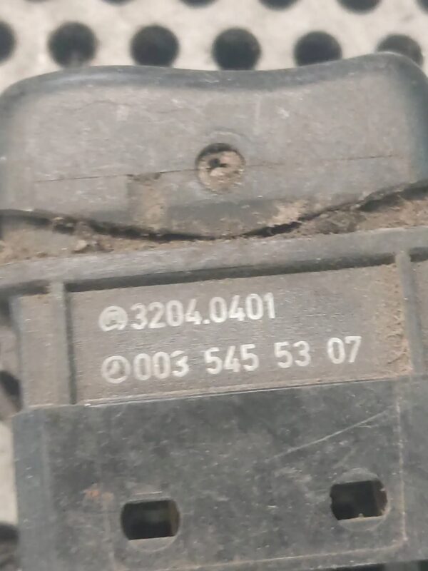 PRZYCISK OGRZEWANIA SZYBY VITO W638 0035455307