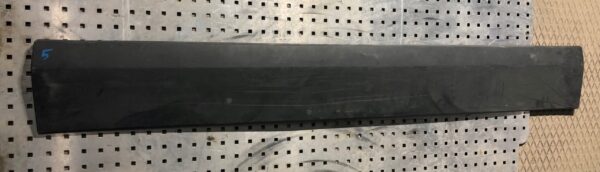 LISTWA DRZWI PRAWY PRZÓD NR 5 SPRINTER A9066900862