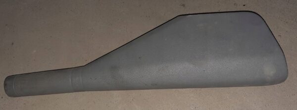 OSŁONA DŹWIGNI HAMULCA RĘCZNEGO VW T5 7H0711461H