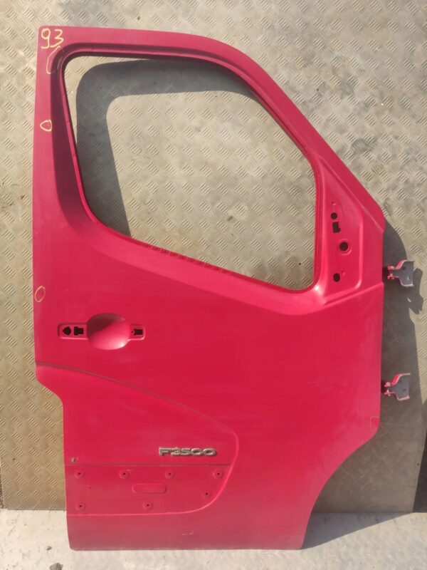 DRZWI PRAWY PRZÓD RENAULT MASTER III 93