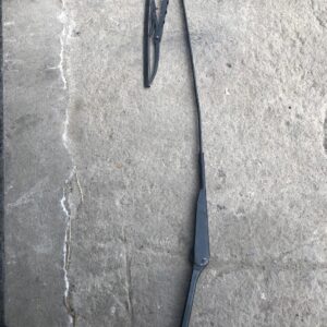 RAMIĘ WYCIERACZKI PRAWE TRAFIC 1.9 80005697B