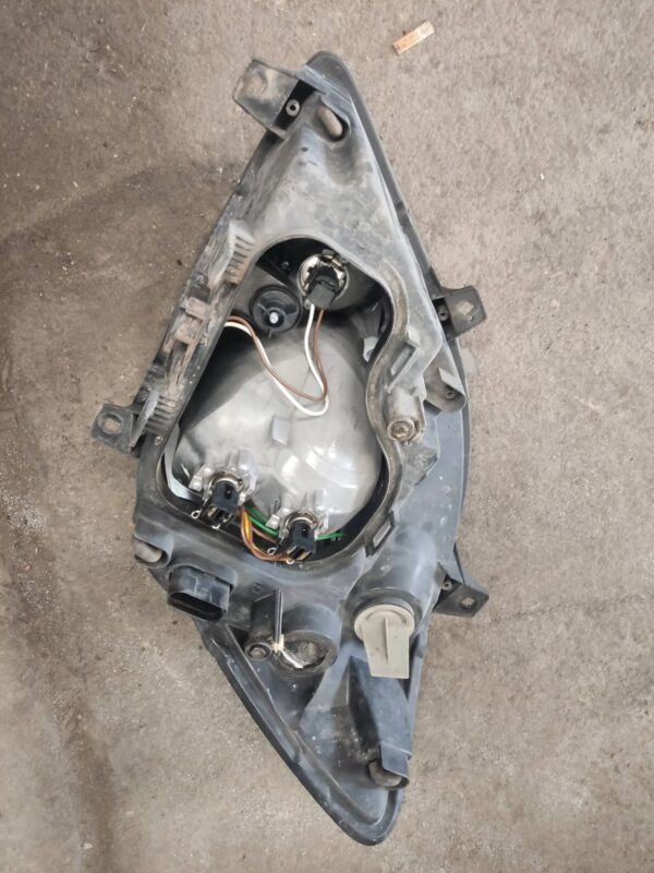 LAMPA PRZEDNIA PRAWA SPRINTER W906