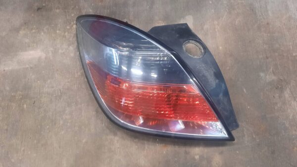 2d1cbb19b7f1426b98749c72313dc809