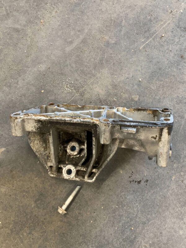 ŁAPA SILNIKA IVECO DAILY 06-11 500376599