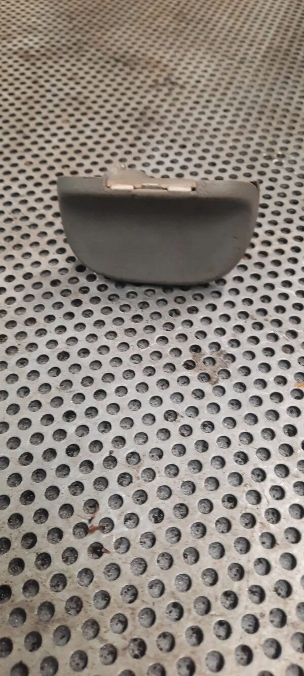 ZAŚLEPKA PODSUFITKI 8200393202 RENAULT TRAFIC