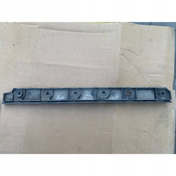 MOCOWANIE ŚLIZG ZDERZAKA PRAWY TYŁ A6398850456 MERCEDES VITO W639