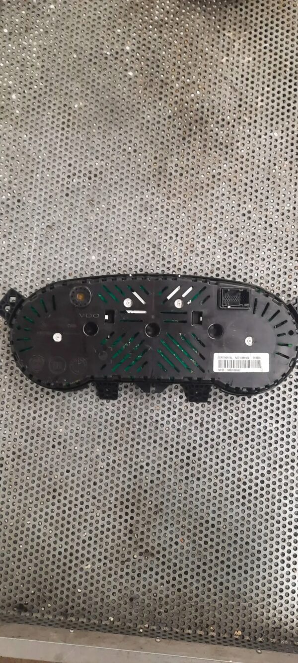 LICZNIK PRĘDKOŚCIOMIERZ 5802036592 IVECO DAILY