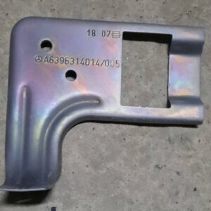 MOCOWANIE BLASZKA A6396314014 MERCEDES VITO W639