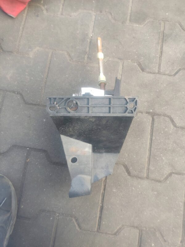 7c96ed9f80096a77a5edb60a63c32297