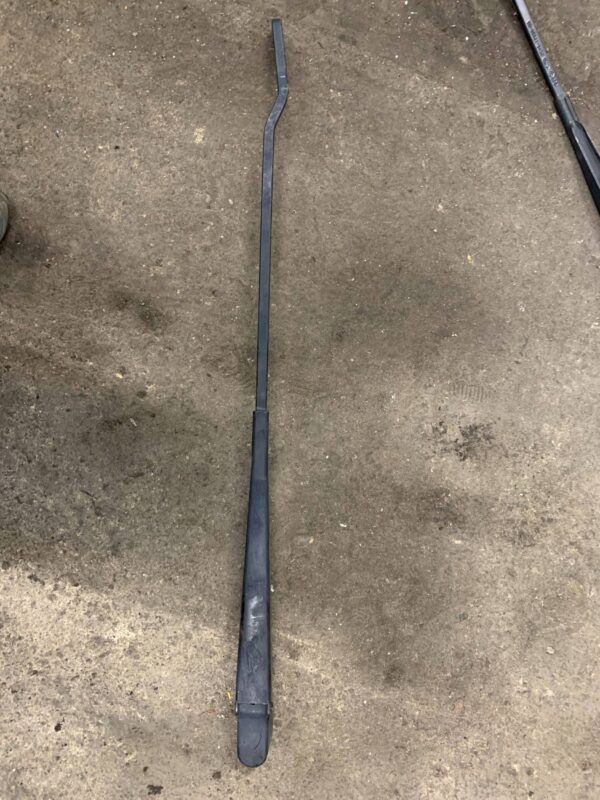 RAMIE WYCIERACZKI PRAWE YC1517526BA TRANSIT MK7