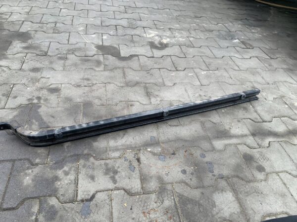 3703789cadfd3aa06558e9f5a4d97a25