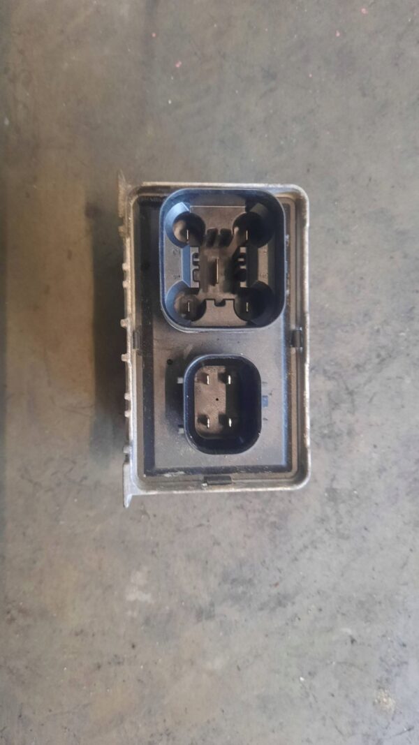 b97d67a6e4e51841583ea1fbb5d35c52