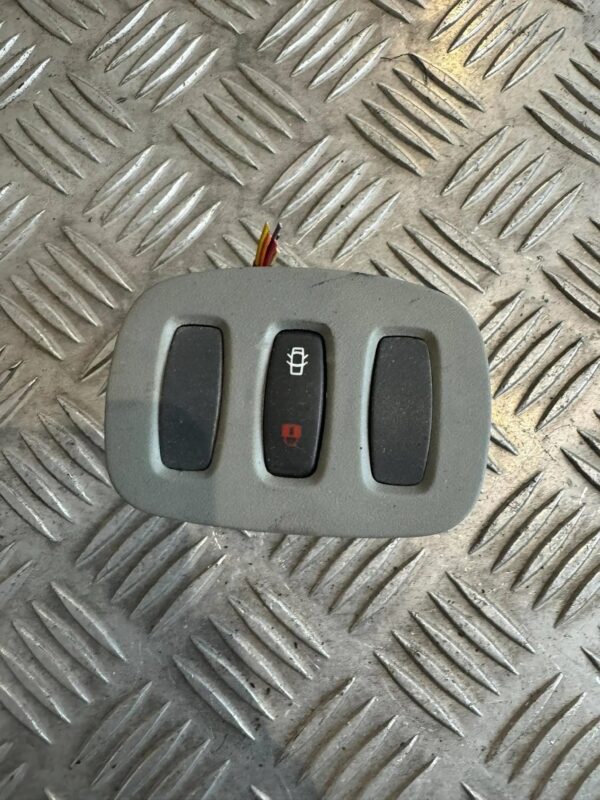 d19fcda27c6f2f1e3c80d0194b0b2ec7