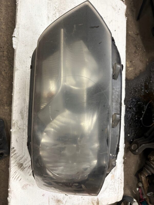 LAMPA PRZEDNIA PRAWA VW T5 7E1941016H