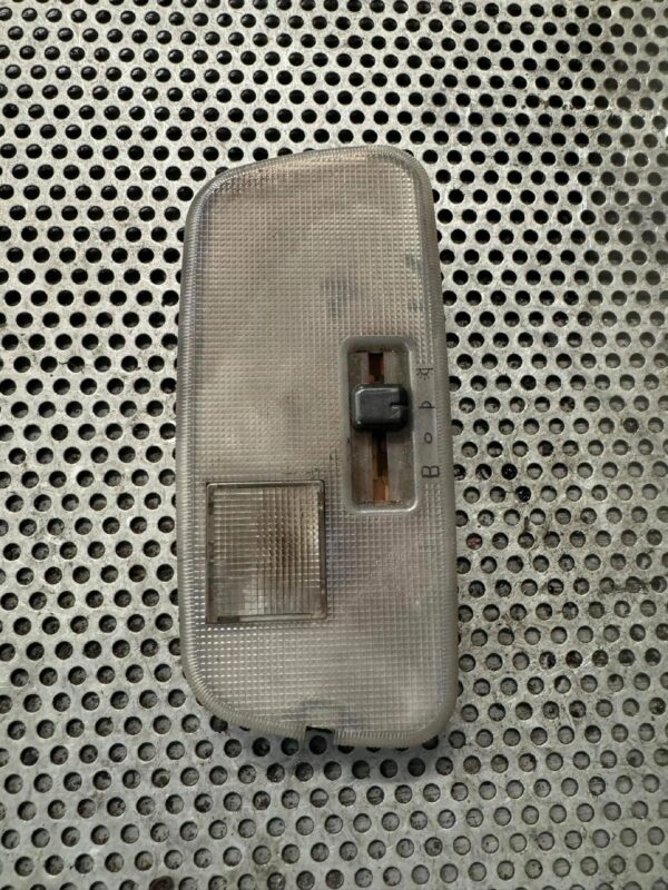 OŚWIETLENIE KABINY MERCEDES SPRINTER 901 VITO 638 6388200401