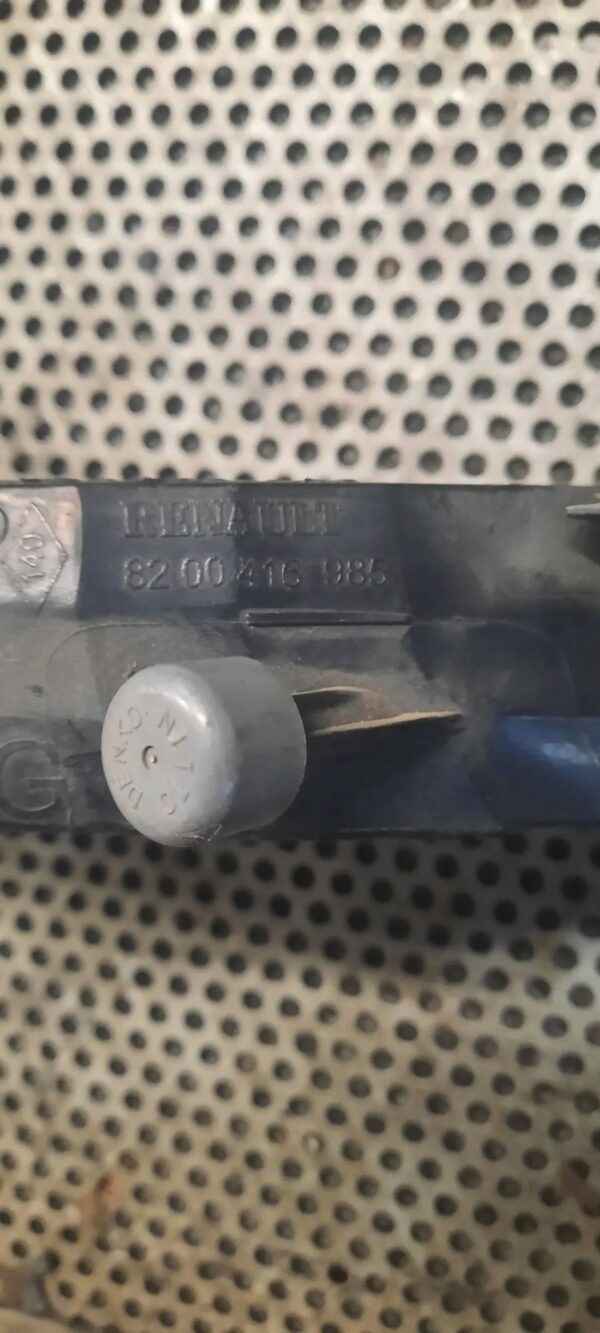 KIERUNKOWSKAZ RENAULT MASTER 8200416985