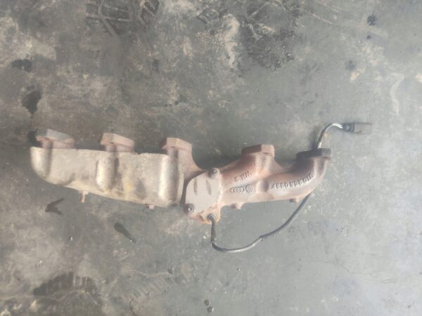 KOLEKTOR WYDECHOWY VW T5 070253033F