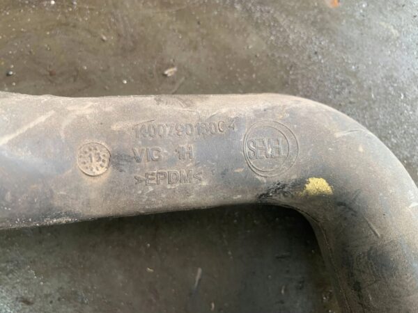 4803afb51e307ca66ea974be799bb048