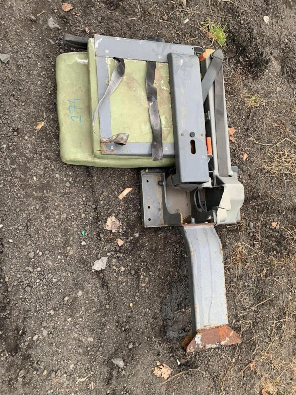 FOTEL TYLNY SKŁADANY KAMPER KARETKA NR274