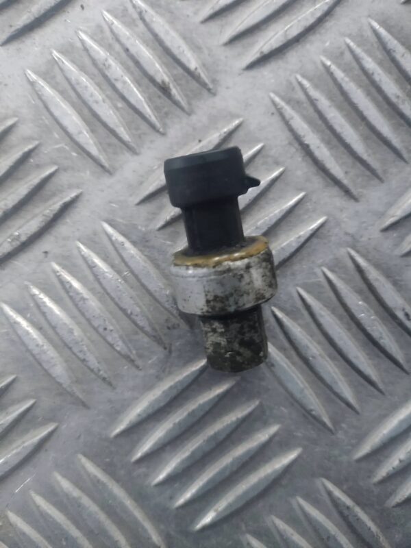 CZUJNIK CIŚNIENIA KLIMATYZACJI 7700417506