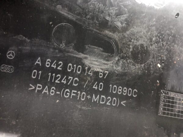 OSŁONA GŁOWICY VITO VIANO 3.0 CDI V6 A6420101467